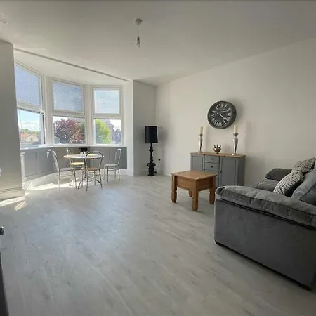 Brooklands Seaside Retreat Flat 4 Apartman *